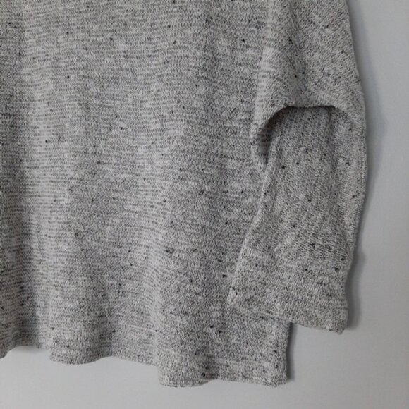 FOREVER 21 | Soft Dolman Sleeve Lightweight Fine Knit Sweater Top Gray Sz M - Picture 12 of 15